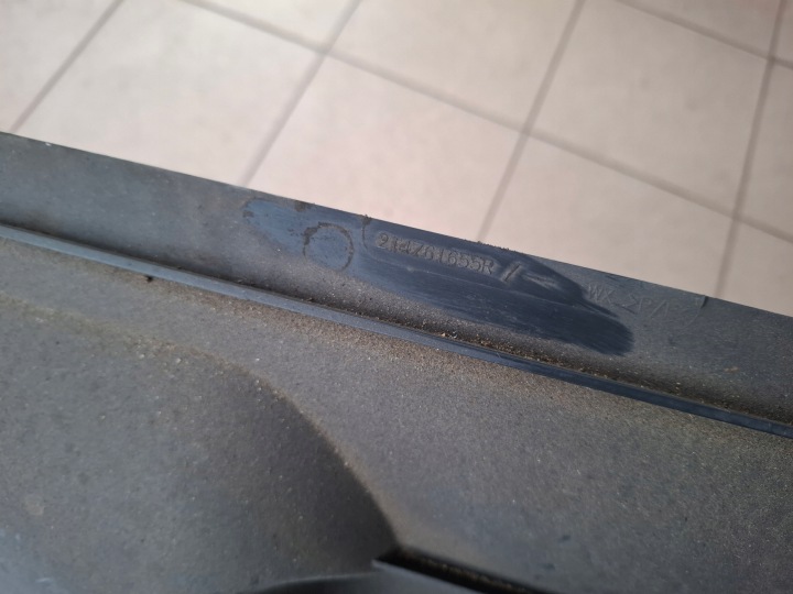 GUIDE D'AIR ENSEMBLE RENAULT MEGANE III 09-11R. 1.4 TCE CABRIO