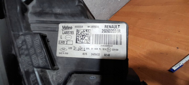 MEGANE IV PHARE COMPLET LED LIFT 00-24R.REFLEKTOR GAUCHE AVANT AVANT EUROPE