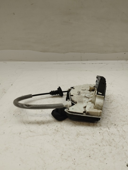 SKODA FABIA III 3 SERRURE DE PORTE DROIT ARRIÈRE 6V1837016-A