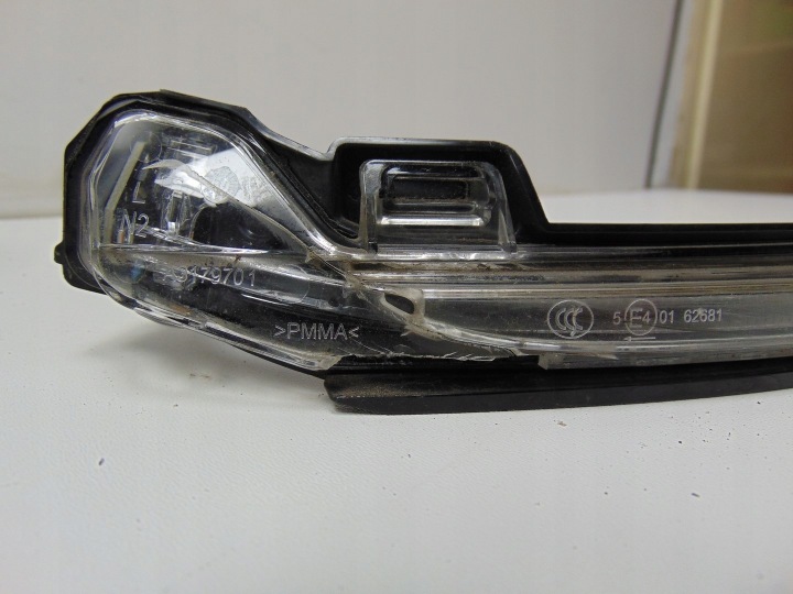RÉTROVISEUR GAUCHE MERCEDES W206 A0999063703 EUROPE 14 GOUPILLE 10+4