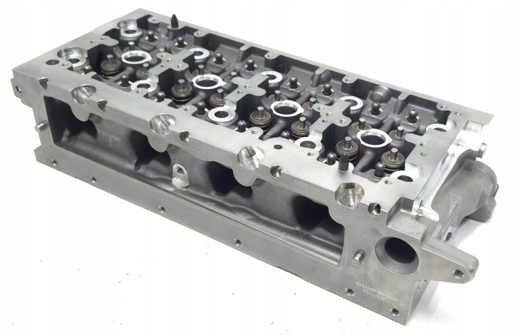 CULASSE 1.6 2.0 TDI AUDI VW SKODA 04L103264 04L103064F