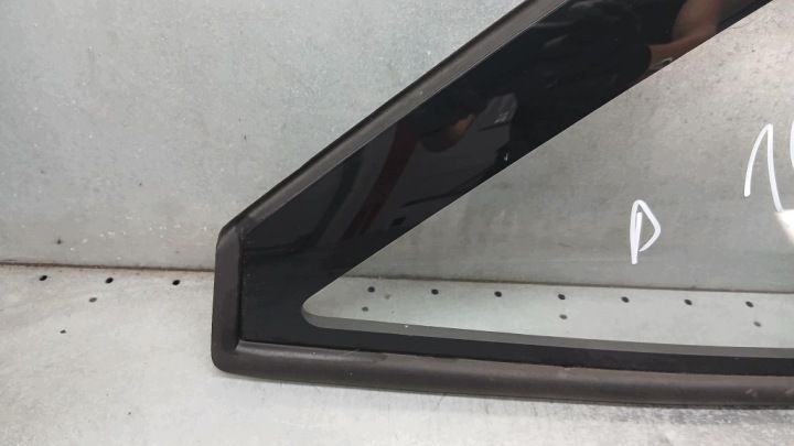 VITRE CARROSSERIE DROITE FORD TRANSIT MK5 03R