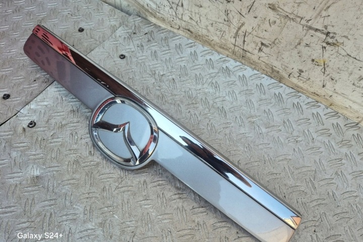 WYKONZENIE COUVERCLES COUVERCLES DE COFFRE MAZDA CX-7 (ER) EH6650811 2.2L DIESEL 2010