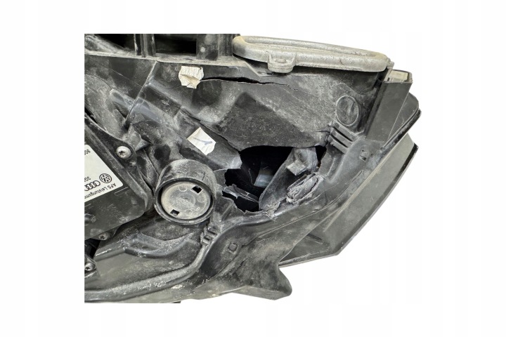 PROJECTEUR VOLKSWAGEN PASSAT B8 3G1941081A