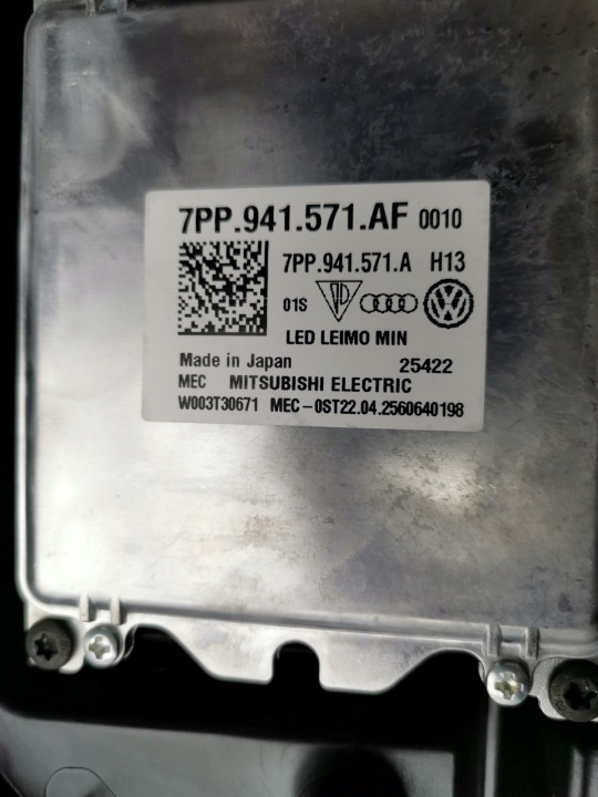 PHARE PROJECTEUR COMPLET LED GAUCHE AVANT VW TOURAN 5T 5TB941081D NEUF ORIGINAL