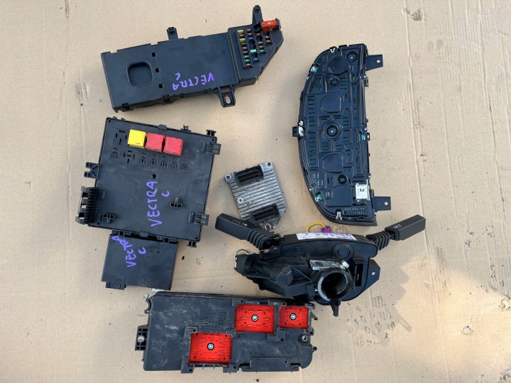 KIT DE DÉMARRAGE 1.8 OPEL VECTRA C SIGNUM VERS INSTALLATIONS 09179499