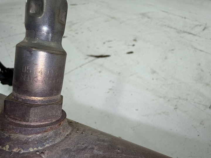 KATALIZATOR/DPF GAUCHE CÔTÉ JEEP GRAND CHEROKEE 68303469AC