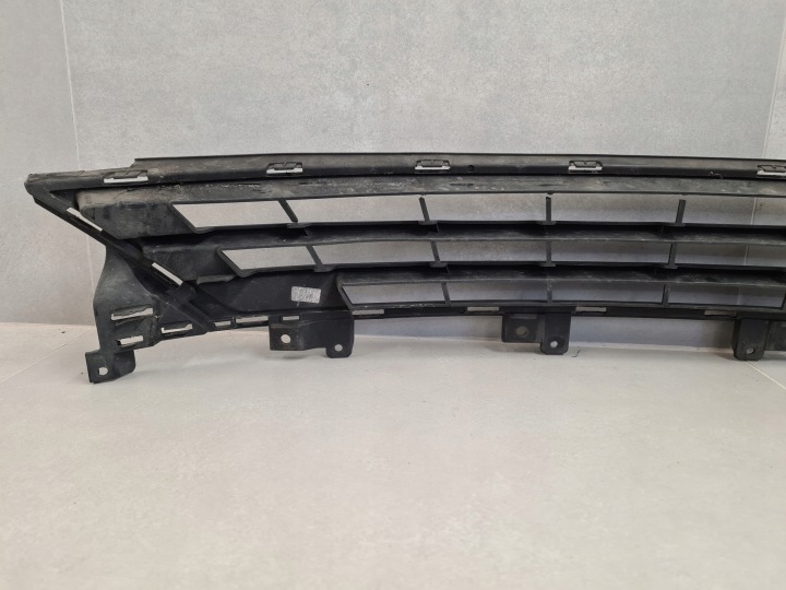 GRILLE CALANDRE PARE-CHOCS AVANT CENTRALE ASTRA V K LIFT 39130495 ORIGINAL