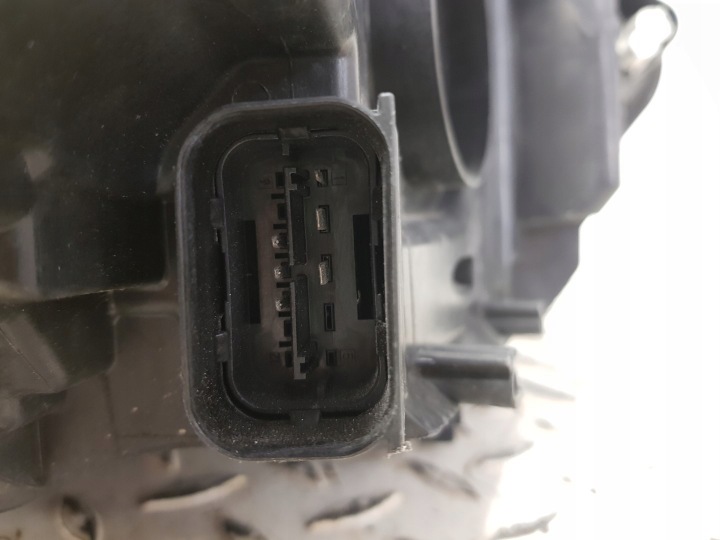 BMW 1 F20 F21 LCI LIFT PHARE GAUCHE AVANT COMPLET LED NOIRE EUROPE BONNES CONDITIONS