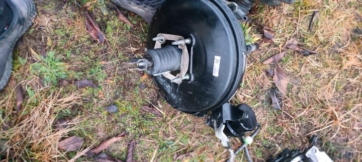 MAZDA CX-7 11R 2.2 MZR-CD SERVO FREIN