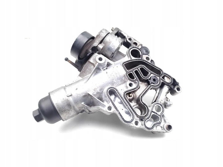 MERCEDES-BENZ C-CLASS FIXATION POIGNÉE FILTRE HUILES C 220 D DIESEL 2021
