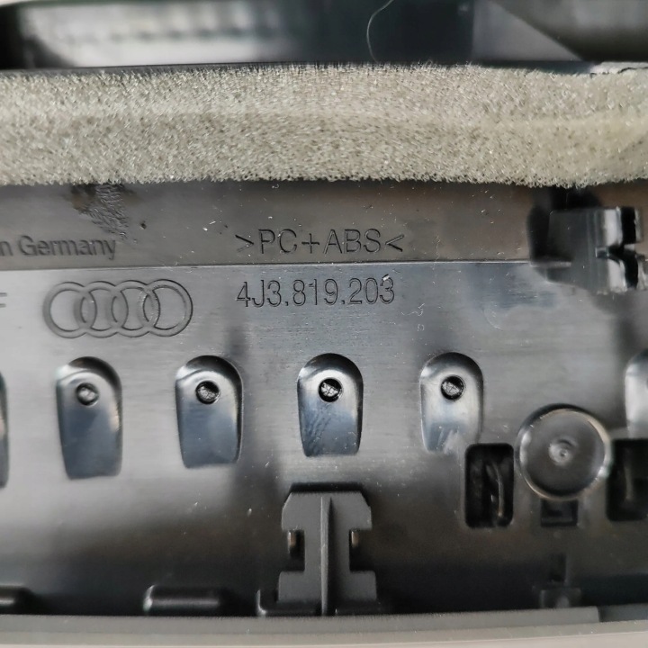 CONDUITES D'AIR TABLEAU DE BORD INSTRUMENTATION AUDI E-TRON GT 4J3819203 23545358 350KW 2022