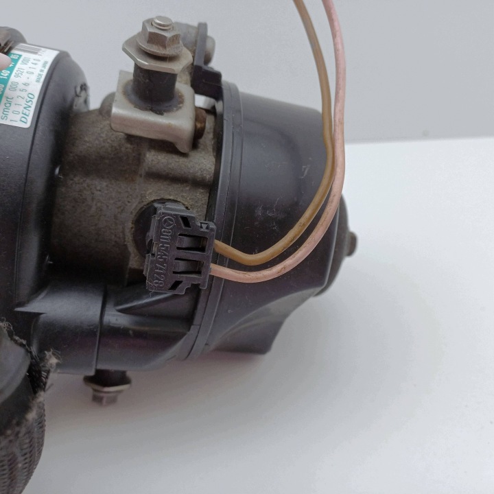 POMPE AIR SECONDAIRE SMART FORTWO I MC01 A0001404185 A1602380282 NR4