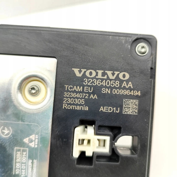 ANTENNE VOLVO XC60 II (246) 32364058 33447602 2.0L 145KW 2023