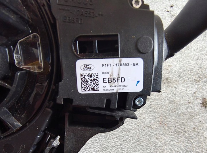 FORD FOCUS MK3 RESTYLAGE 14- COMMUTATEUR COMPOSITE BANDE F1FT-14A664-AA