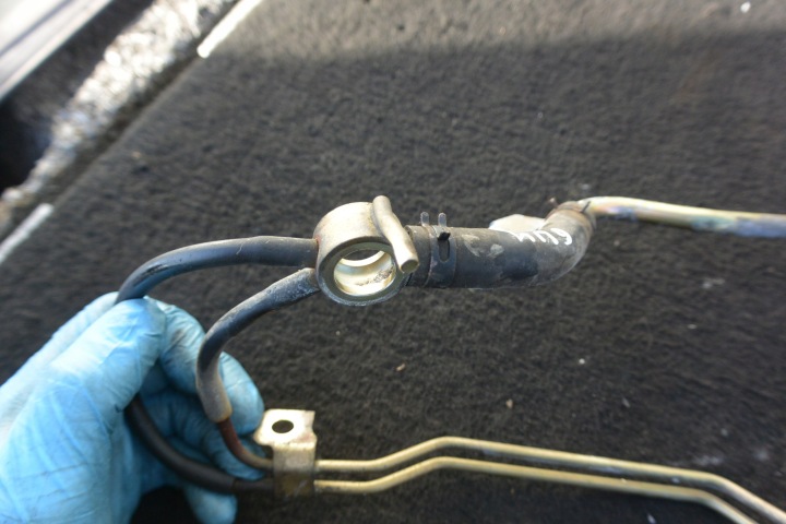 FIL TUYAU HUILES AMPLIFICATEUR NISSAN PATROL Y61 ZD30 3.0DI RHD UK