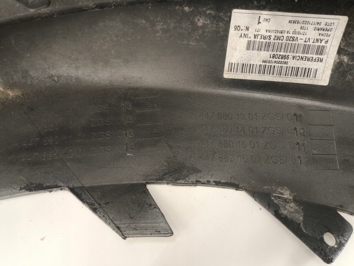 PARE-CHOCS AVANT AVANT MERCEDES VITO W447
