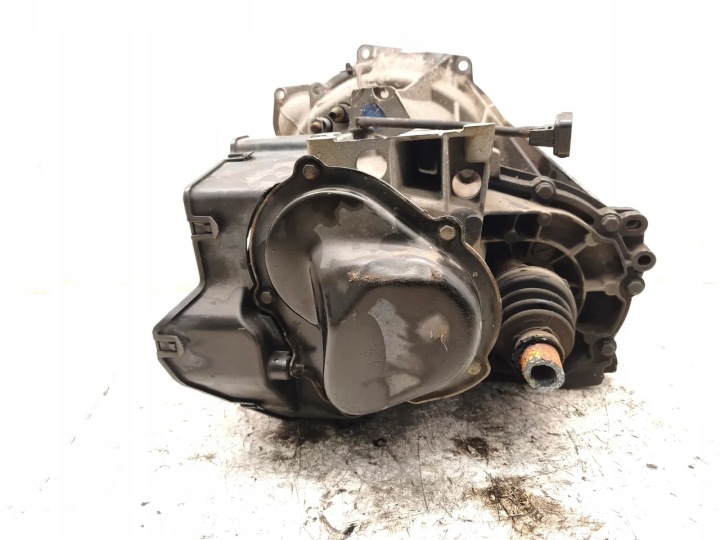 VOLVO C30 MANUELLE 5-BIEGOWA BOÎTE DE VITESSES 1.6 ESSENCE 74KW (100 HP) 2010