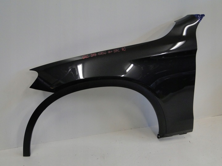 MERCEDES AILE AVANT GAUCHE GRIS 831 MOULURE GLC 253 X253 C253