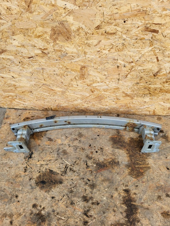 QASHQAI II J11 1.5DCI POUTRE AVANT SUPPORT ZONES DE DÉFORMATION 620304EA0A