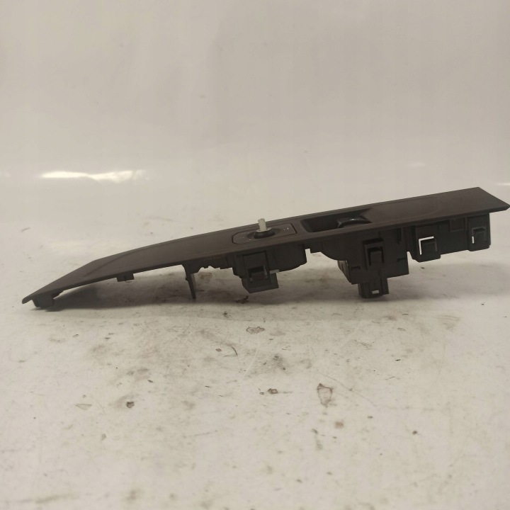 SKODA FABIA IV PANNEAU COMMANDE VITRE MIROIRS 6VB867171A