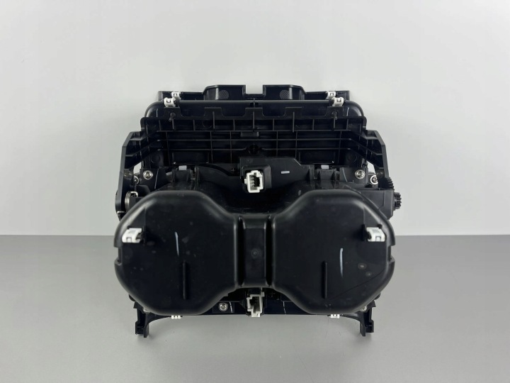 2022 JEEP GRAND CHEROKEE WL POIGNÉE SUR GODET DANS CONSOLES CENTRALE X99226601XX