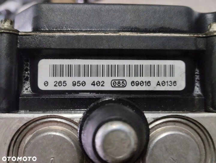 POMPE ABS OPEL CORSA D 0265950402 0265235163 13236013 AR