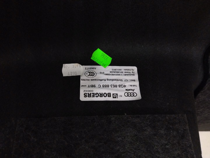4G8863888C COLLECTEUR COUVERCLES DE COFFRE DROIT AUDI A7 4G