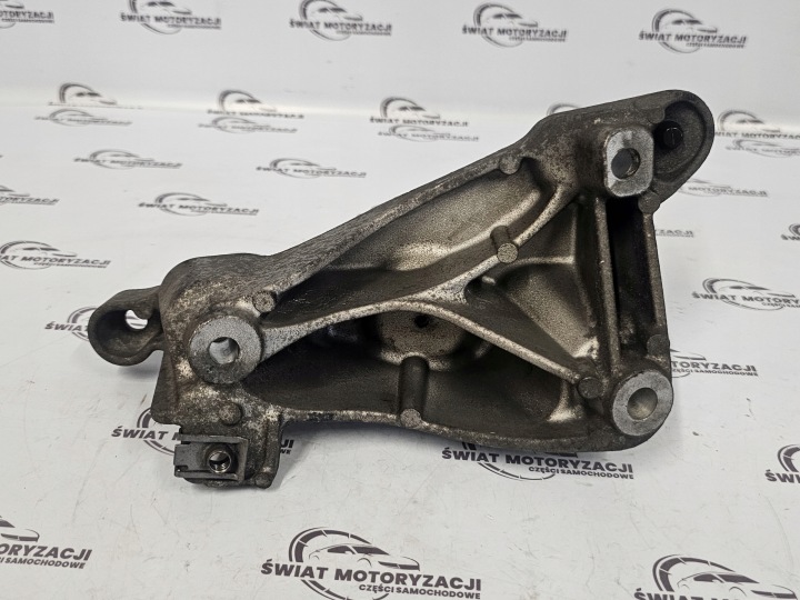 DACIA DUSTER 1.5 DCI K9K896 EU5 CONTINENTAL 13R POIGNÉE BOÎTES 8200805798