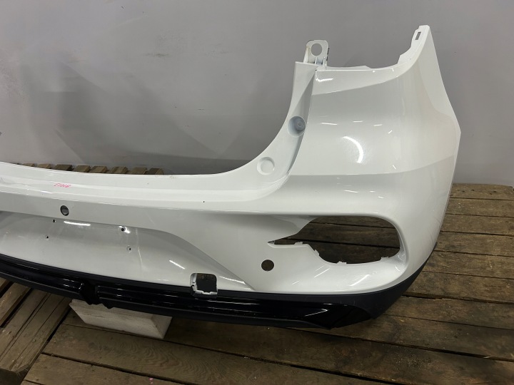 PARE-CHOCS ARRIÈRE ARRIÈRE MG ZS EV LIFT AVEC DOLEM