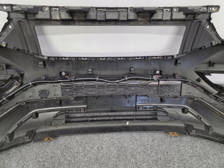 PARE-CHOCS AVANT SSANGYONG REXTON 78711-36000 78712-36000 8290036030