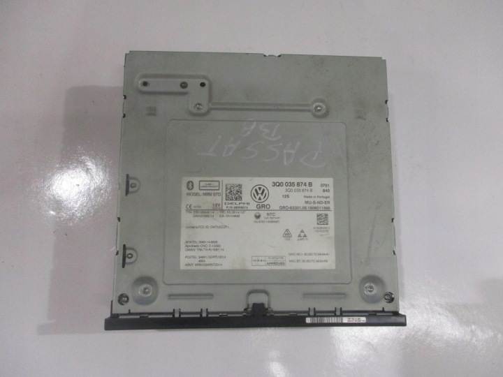 LECTEUR DE CARTE NAVIGATION KART SD VW PASSAT B8 3Q0035874B
