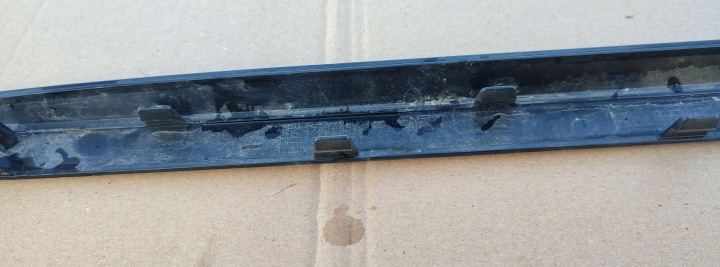 MOULURE PORTES ARRIÈRE GAUCHE LAND ROVER RANGE ROVER VOGUE L405 2013-2021