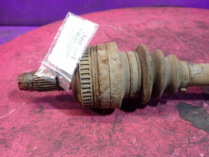 BMW E46 01-06 1.8 DEMI-ARBRE DROITE JOINT ABS