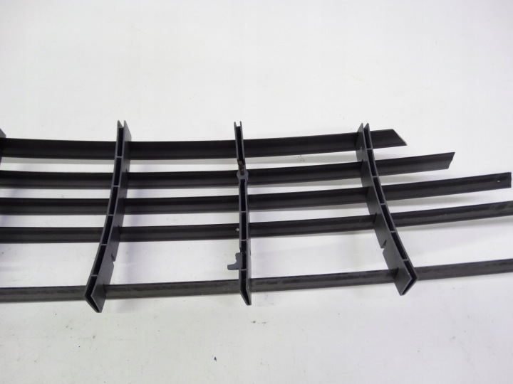 ASTON MARTIN VANTAGE LIFT 11-17 GRILLE CALANDRE PARE-CHOCS CG33-8A100-BA