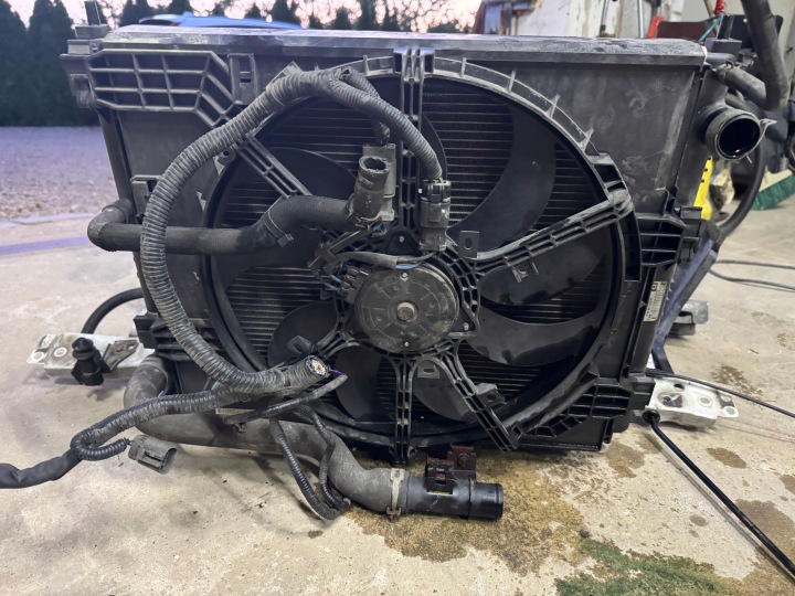 PANNEAU AVANT RENFORCEMENT POUTRE RADIATEURS JUKE F15 1.5 DCI WAWA