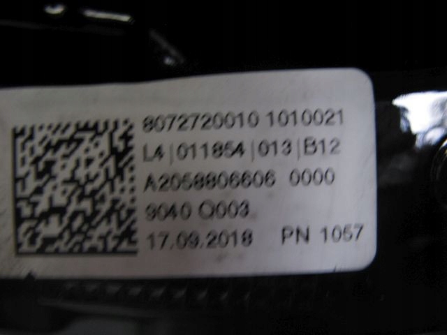 CALANDRE GRILLE MERCEDES C-KLASA W205 A2058806606 NEUF ORIGINAL