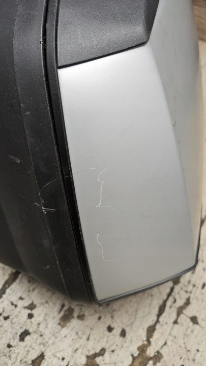 DROIT COFFRE LATÉRAL SHAD SH35 SYSTÈME 3P