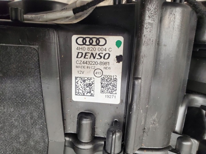 AUDI A8 S8 D4 4H 2013 CHÂSSIS RÉCHAUFFEURS