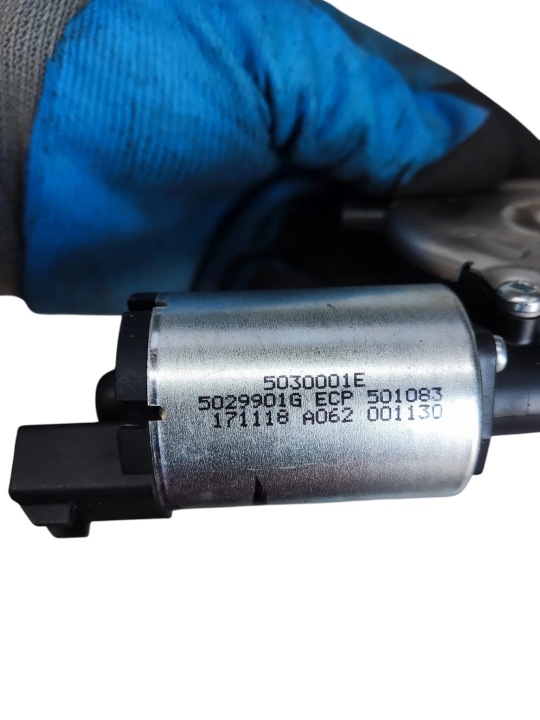 FORD MONDEO MK5 PETIT MOTEUR SIÈGES CU5A-9665500-FF