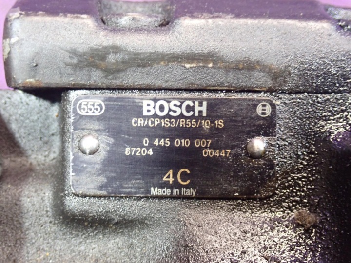 ALFA ROMEO 156 97-06 1.9 JTD 105KM AR32302 POMPE INJECTION 0445010007