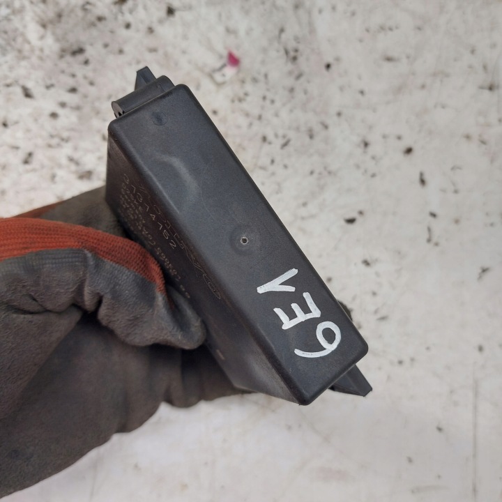 VOLVO V40 II MODULE STATIONNEMENT 31314152