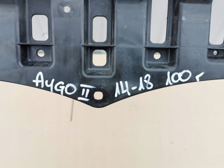 TOYOTA AYGO II PEUGEOT 108 14-18 PLAQUE PROTECTION SOUS PARE-CHOCS AVANT 52618-0H030