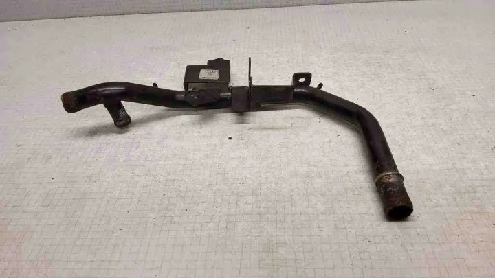 TUYAU REFROIDISSEMENT AUDI A4 (8D2, B5) 028121065S 1.9L DIESEL 1998