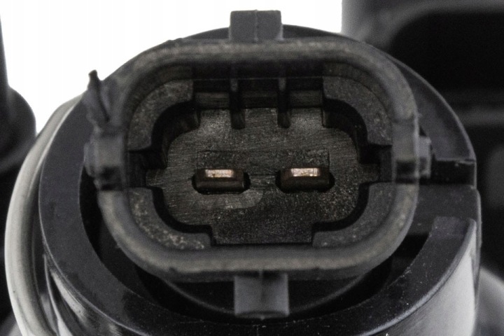 THERMOSTAT AVEC CHÂSSIS MOTEUR 0.9 FIAT PUNTO 13- 500L 12- ALFA ROMEO MITO 13-