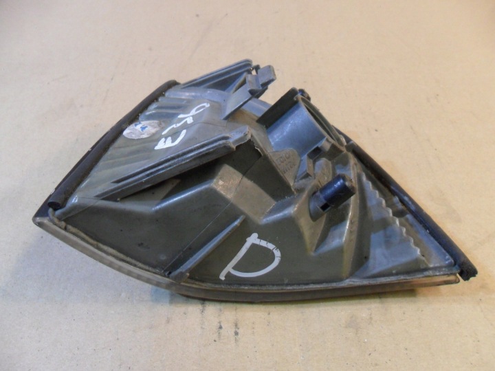 DROIT AVANT CLIGNOTANT BMW 3 E36 316I
