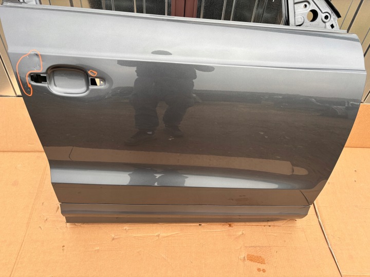 PORTES DROIT AVANT AUDI Q3 8U0 8U0831312C