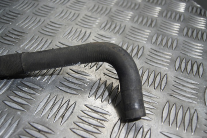 TUYAU TUYAU EAU BMW E90 7552387