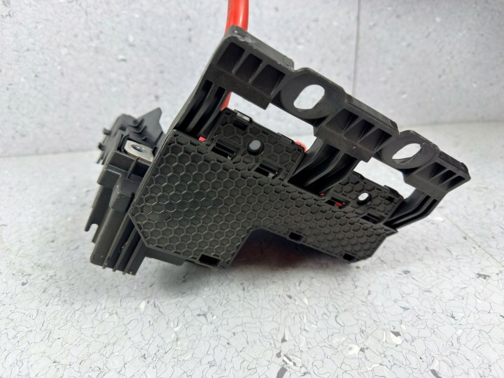 RELAIS PRINCIPAL BMW 5 G30 G31 G38 6817771
