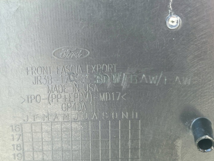 PARE-CHOCS AVANT AVANT FORD MUSTANG VI LIFT
